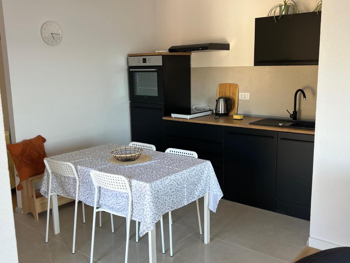 Apartament Apartament *